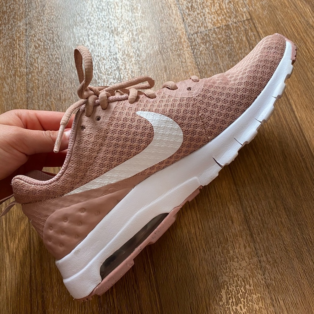 NIKE AIR LIGHT PINK